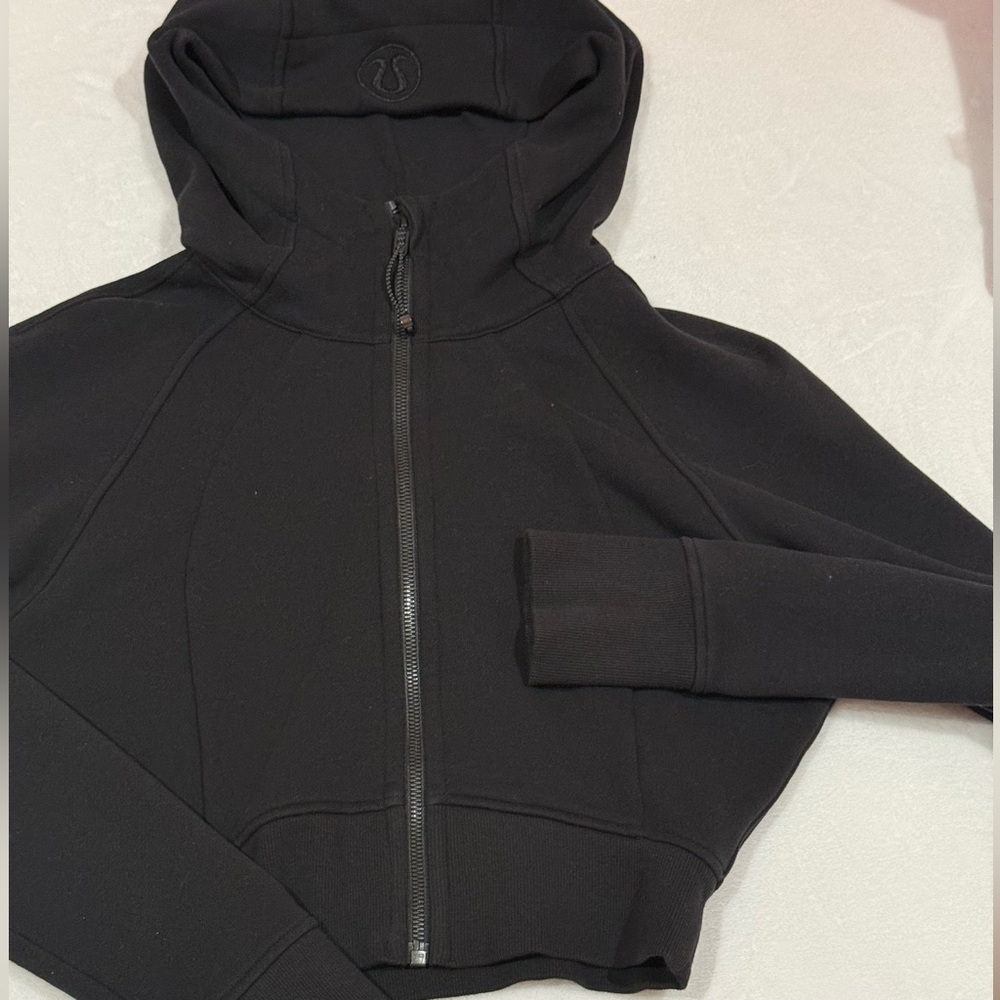 BRAND NEW Lululemon Scuba Zip-Up Hoodie
